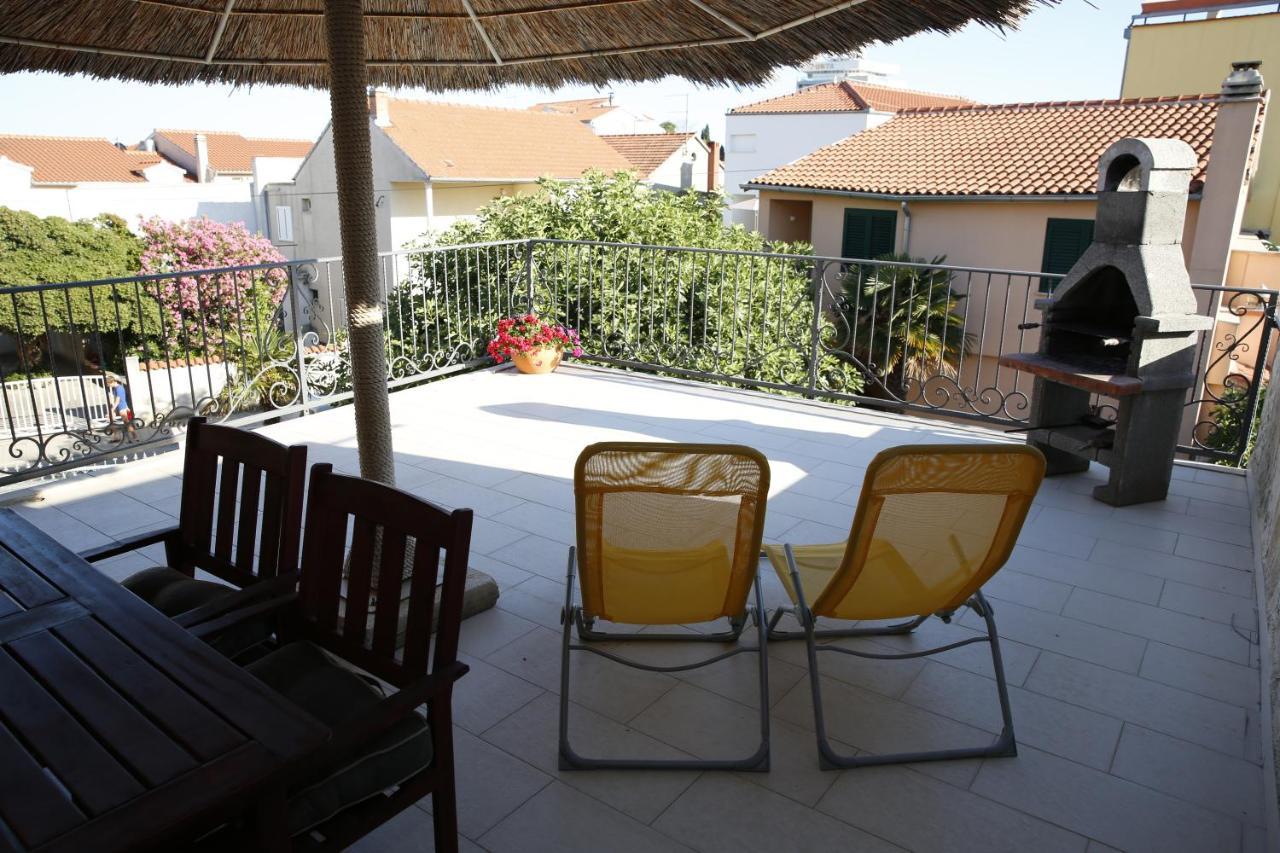 Guest House Lorenta Vodice Bagian luar foto